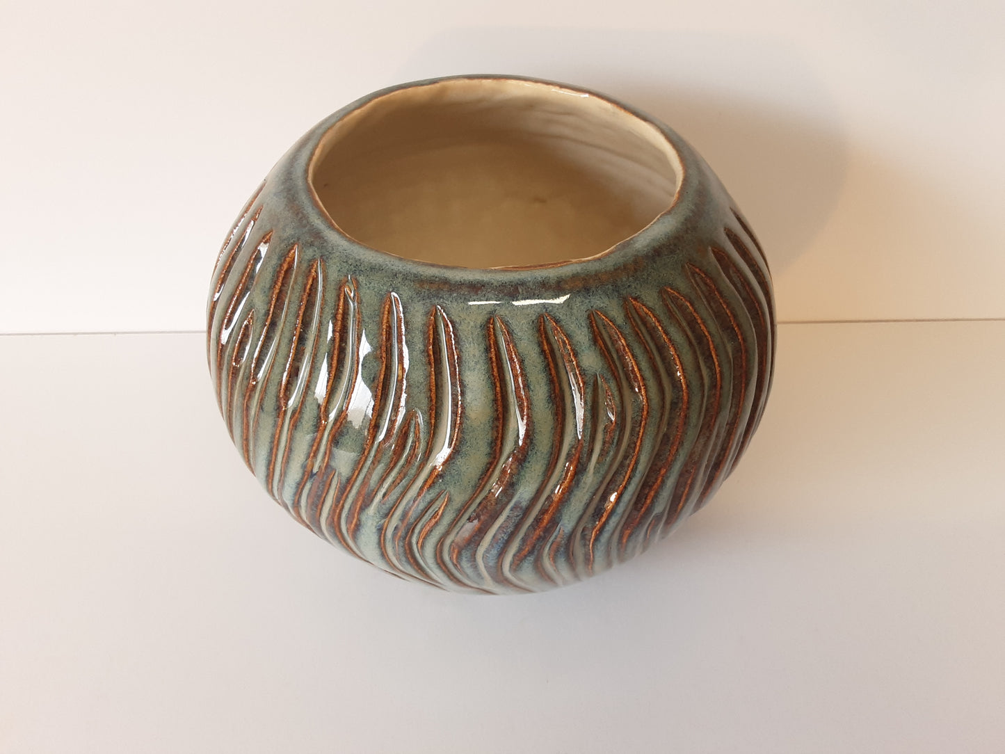 Ceramic vase