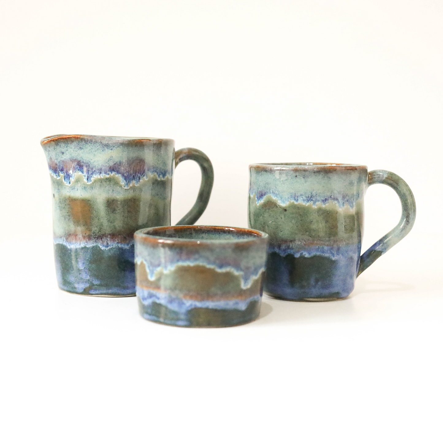 Ceramic jug set